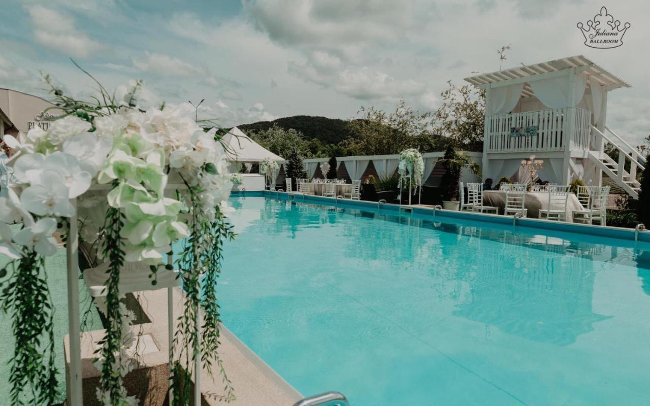Hotel Juliana Platinum Brad Zewnętrze zdjęcie