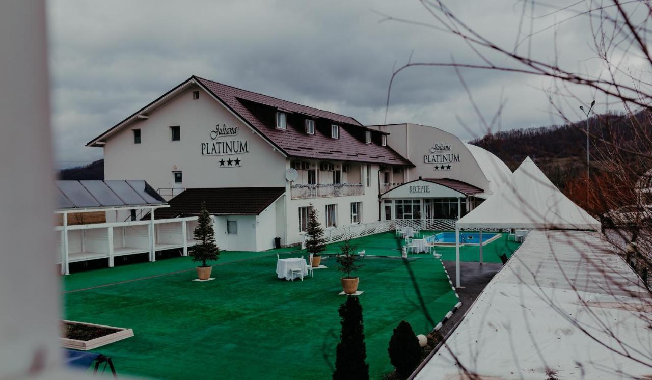 Hotel Juliana Platinum Brad Zewnętrze zdjęcie