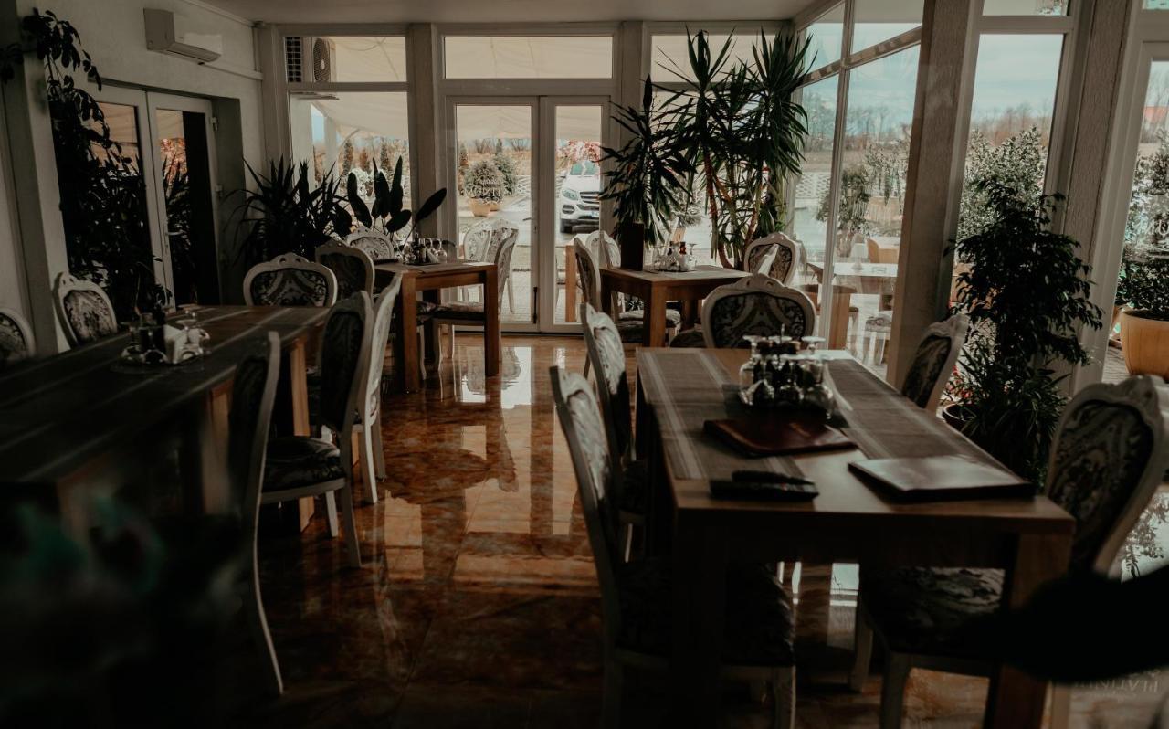 Hotel Juliana Platinum Brad Zewnętrze zdjęcie