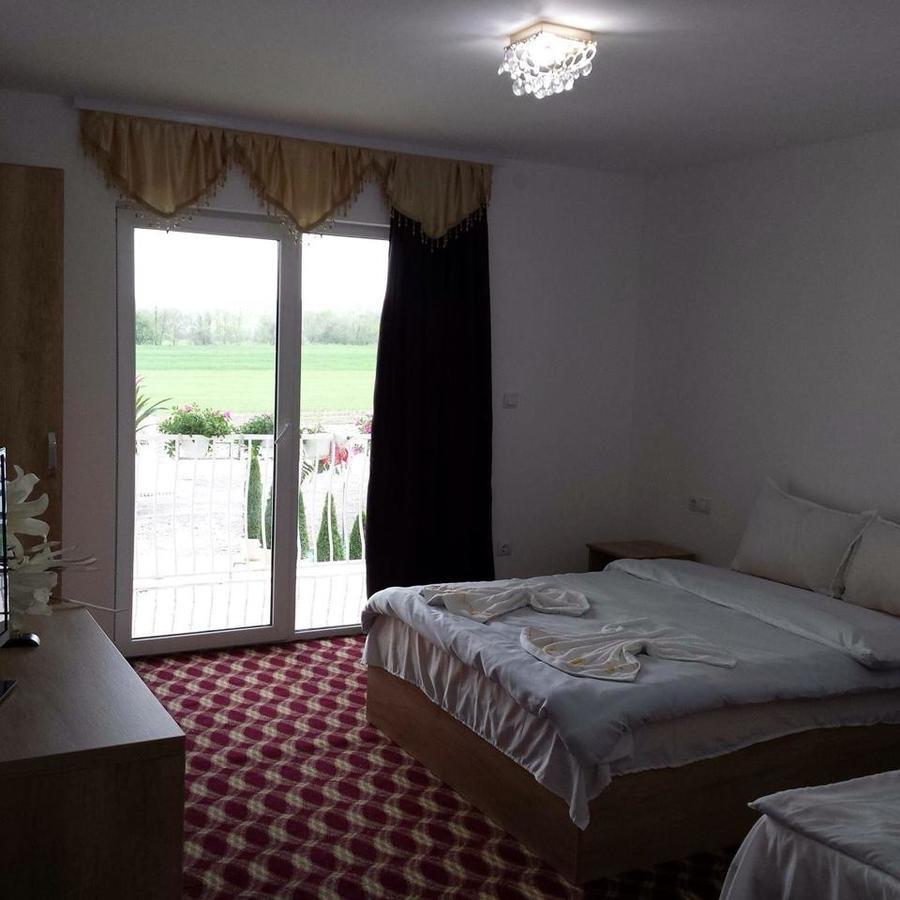 Hotel Juliana Platinum Brad Zewnętrze zdjęcie